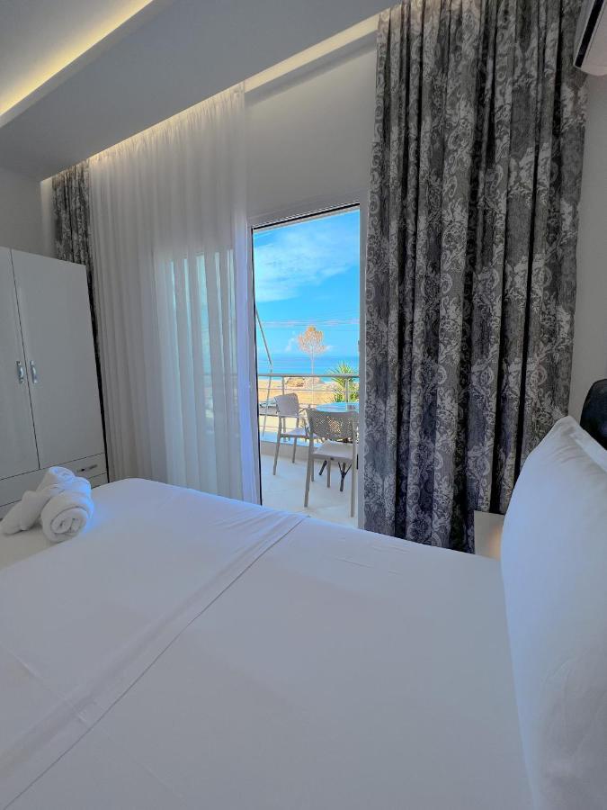 Ionian View B&B Himare Exterior foto