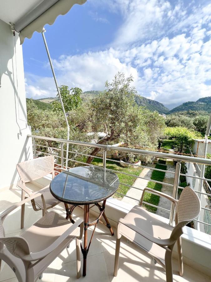 Ionian View B&B Himare Exterior foto