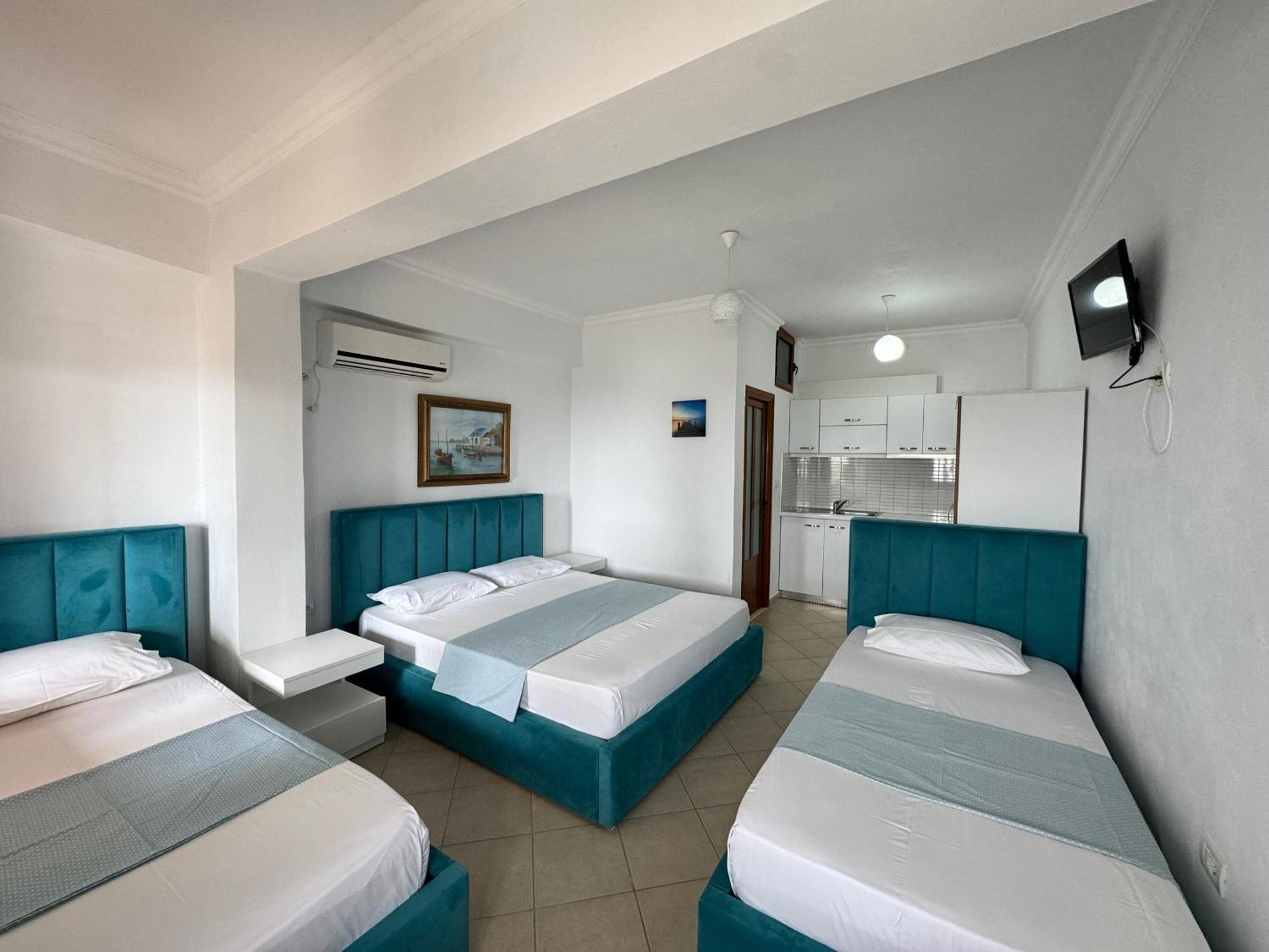 Ionian View B&B Himare Exterior foto